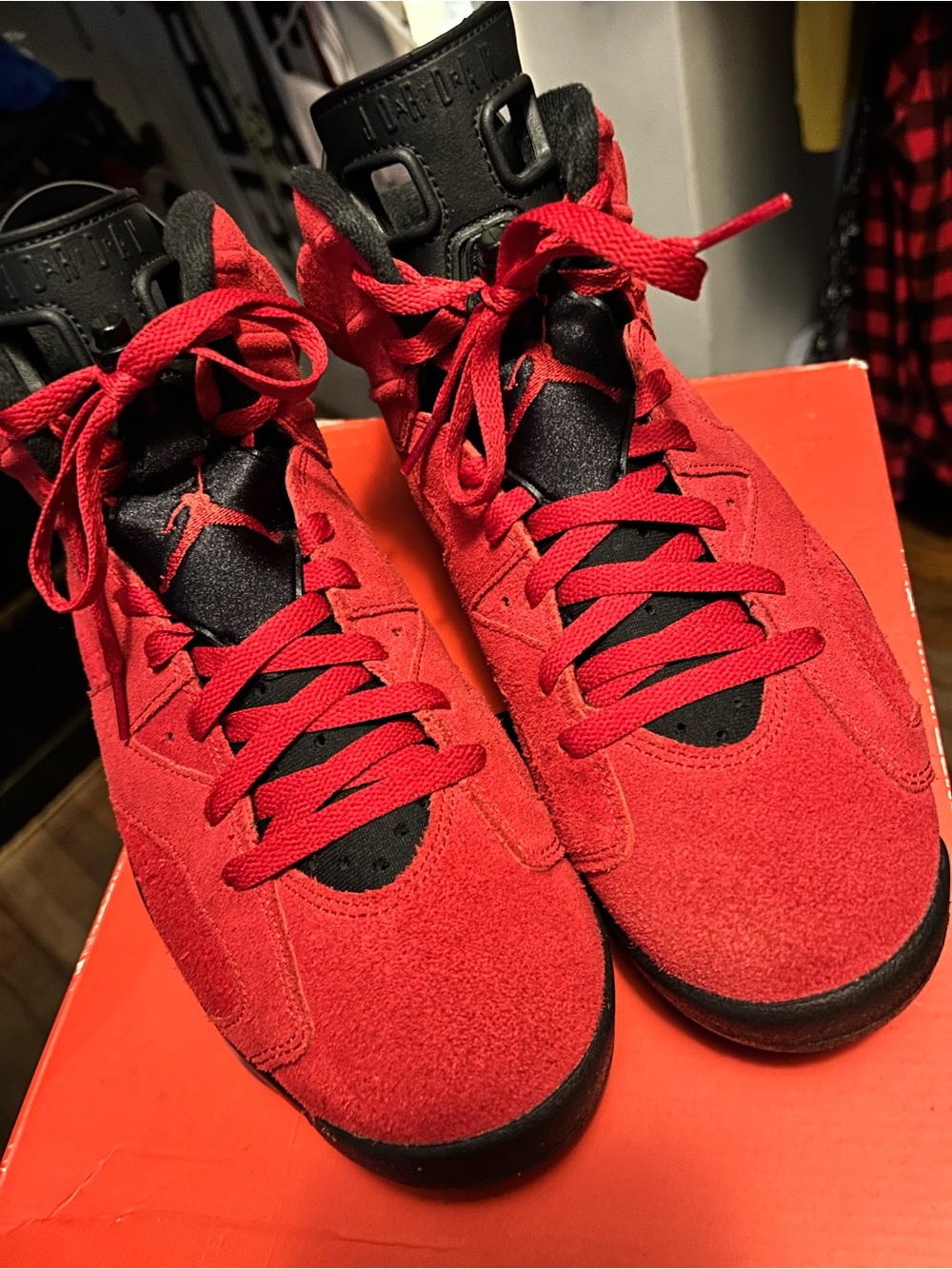 🐂 #Exclusive #Jordan6 #Retro #Toro #Size 10 #WithBox #Storage 🔴
